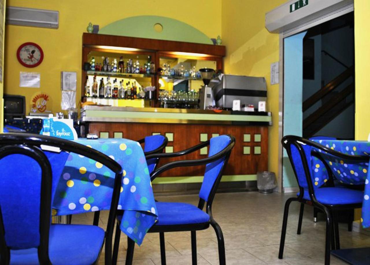 Hotel Giannella Rimini Dış mekan fotoğraf