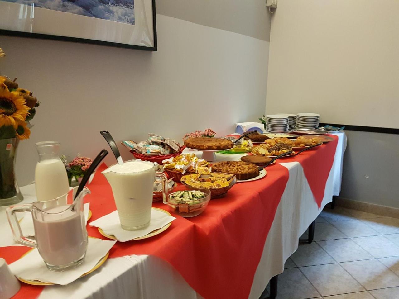Hotel Giannella Rimini Dış mekan fotoğraf