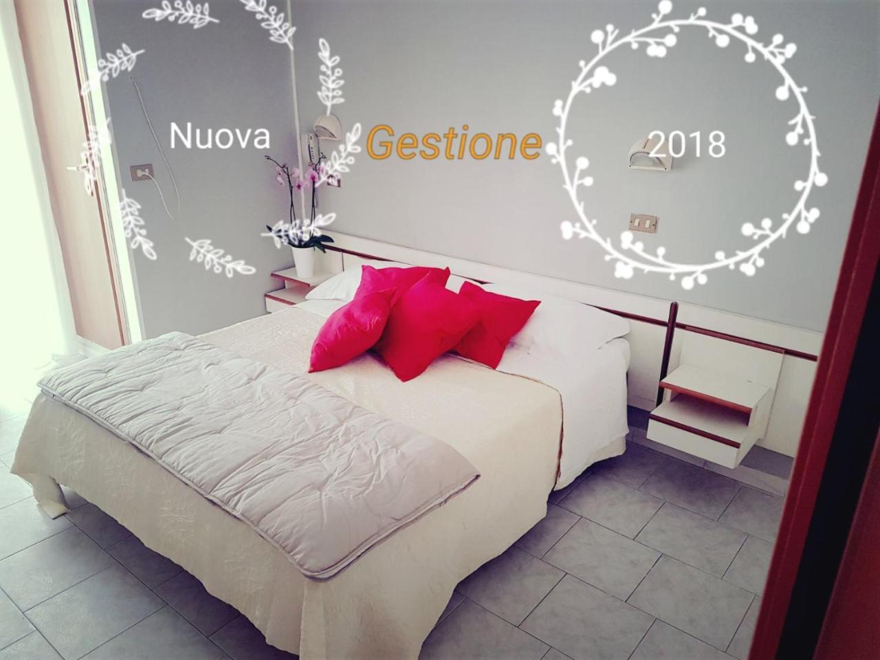 Hotel Giannella Rimini Dış mekan fotoğraf