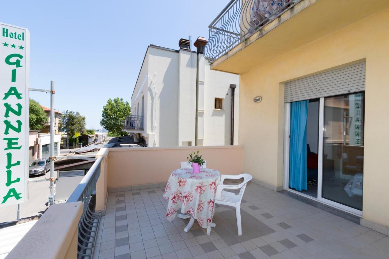 Hotel Giannella Rimini Dış mekan fotoğraf