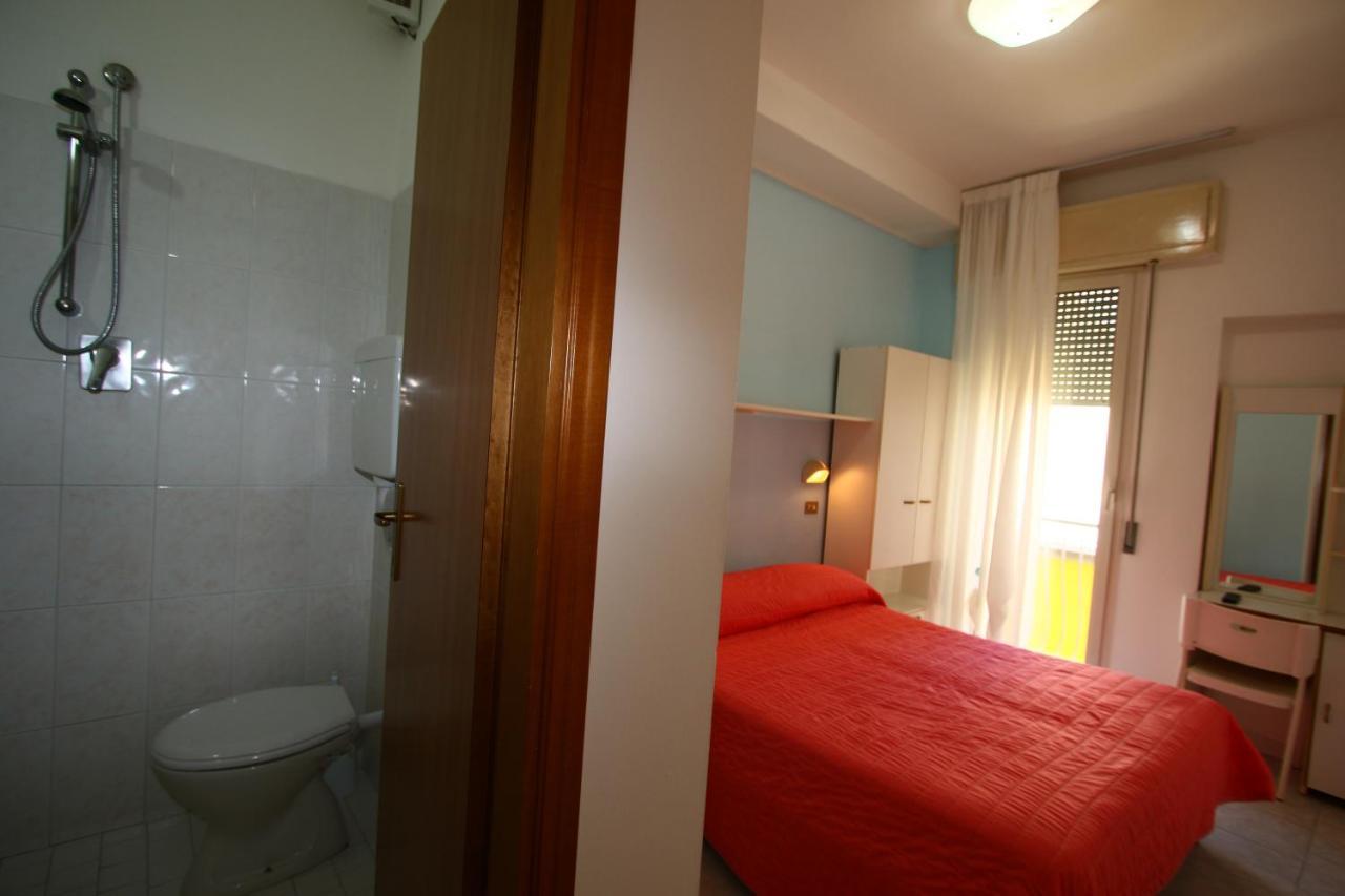 Hotel Giannella Rimini Dış mekan fotoğraf